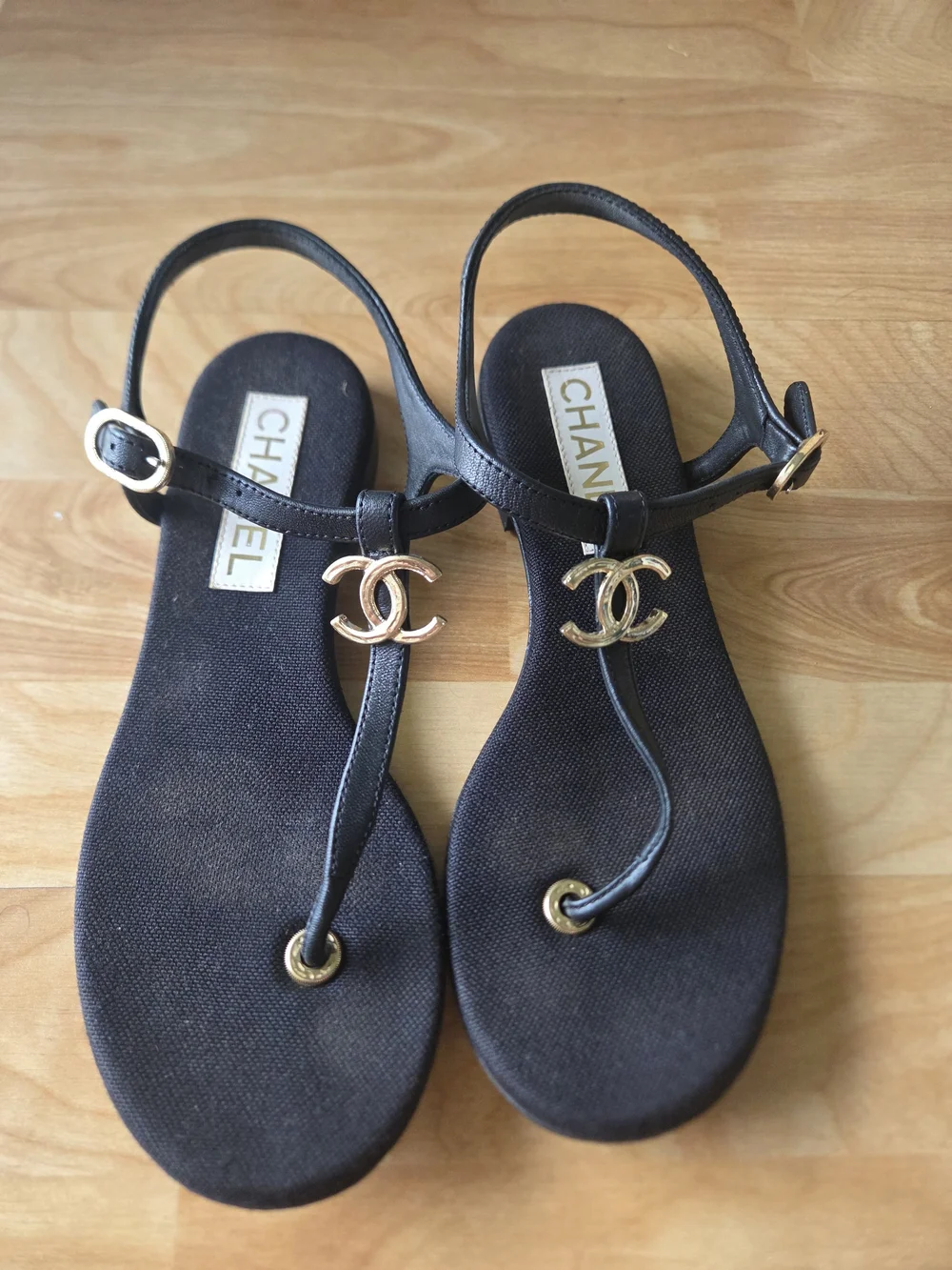 CHANEL Black Leather T-Strap Sandals with Gold CC Logo
